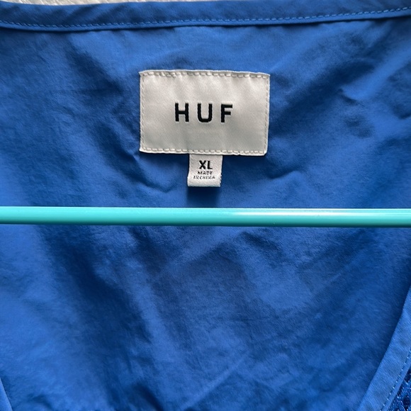 Brand new with no tags XL Huf Worldwide vest - Picture 3 of 6